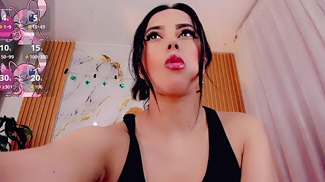 Snapshot of ValeriCardenas chatting on April 8, 2:22 am ValeriCardenas online show from April 8, 2:22 am