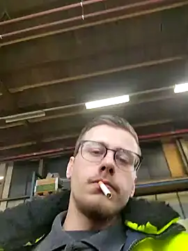 luckyluuk25 online show from February 25, 1:17 pm