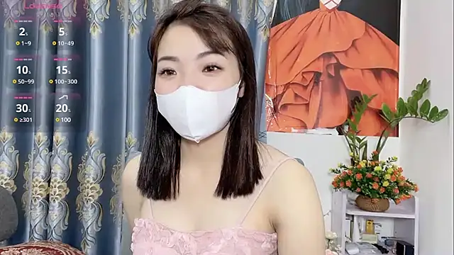 Snapshot of shishi_101 chatting on March 17, 10:27 am shishi 101 online show from March 17, 10:27 am