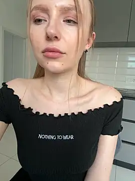 Snapshot of EvaBrooklyn chatting on March 6, 2:51 pm EvaBrooklyn online show from March 6, 2:51 pm