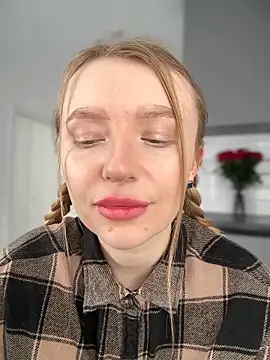 Snapshot of EvaBrooklyn chatting on March 12, 9:02 am EvaBrooklyn online show from March 12, 9:02 am