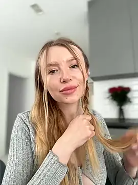 Snapshot of EvaBrooklyn chatting on March 12, 1:08 pm EvaBrooklyn online show from March 12, 1:08 pm