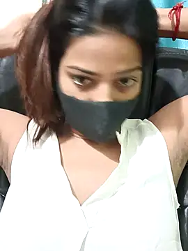 CRAZY  BITE online show from May 7, 8:36 pm