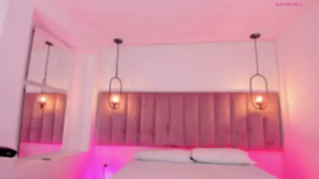 Snapshot of Haily_b chatting on January 18, 7:39 pm Haily b online show from January 18, 7:39 pm