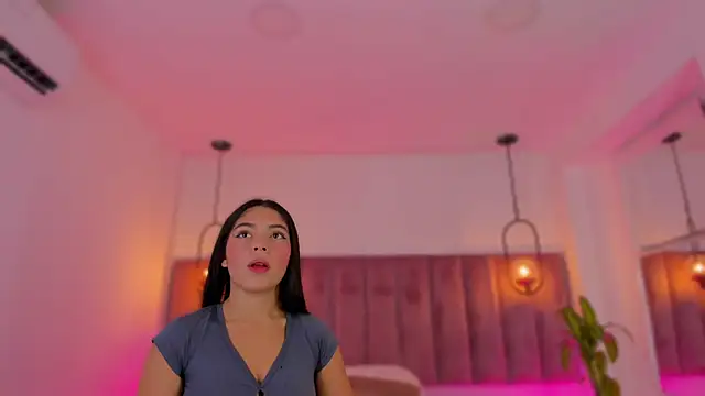 Haily b online show from February 19, 7:54 pm