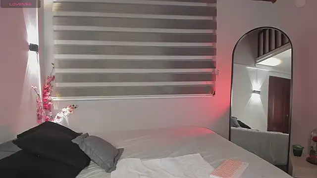 Snapshot of sweet_obsession__ chatting on October 11, 8:07 pm sweet obsession online show from October 11, 8:07 pm