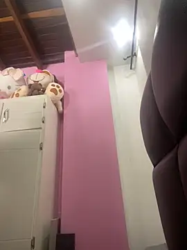 Madisson-Rivas online show from November 18, 5:06 pm