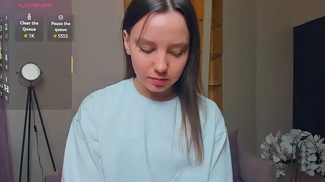 Snapshot of EdinaCordner chatting on October 2, 10:11 am EdinaCordner online show from October 2, 10:11 am