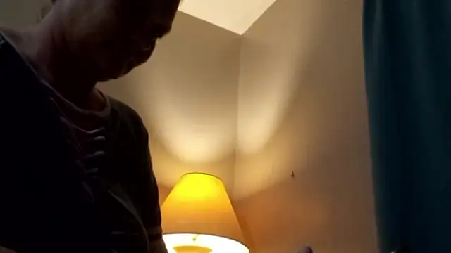 wetnwildforyou online show from November 4, 4:44 am