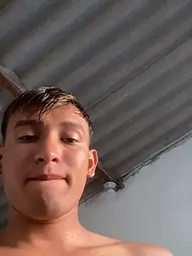 Babyalienqm online show from March 15, 8:48 pm