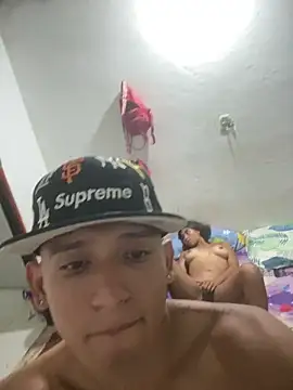 Babyalienqm online show from March 25, 5:13 am