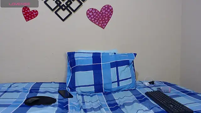 angeldreams 15 online show from March 13, 12:37 am