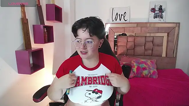 safyka online show from October 10, 1:15 am