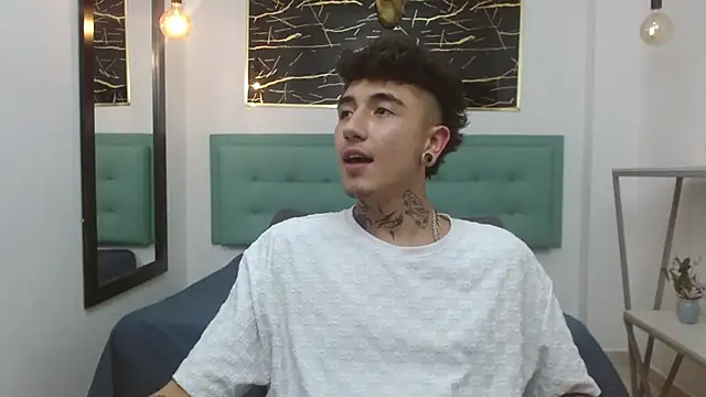 Snapshot of Patrick_Rango chatting on March 6, 3:36 am Patrick Rango online show from March 6, 3:36 am