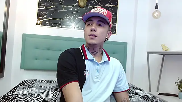 Snapshot of Patrick_Rango chatting on March 8, 3:43 am Patrick Rango online show from March 8, 3:43 am