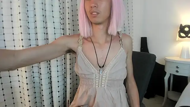 Snapshot of loverisu-coral chatting on December 5, 8:05 pm loverisu-coral online show from December 5, 8:05 pm