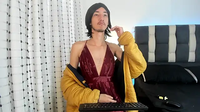 Snapshot of loverisu-coral chatting on January 7, 8:33 pm loverisu-coral online show from January 7, 8:33 pm