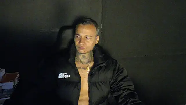 damian c12 online show from March 8, 4:44 pm