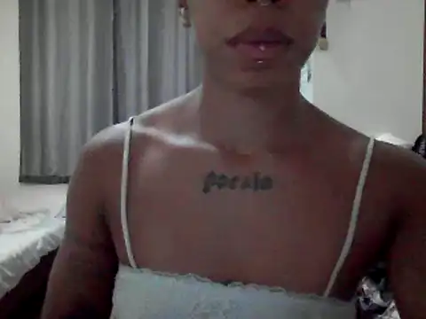 Snapshot of Aisha_1999 chatting on March 7, 1:31 am Aisha 1999 online show from March 7, 1:31 am