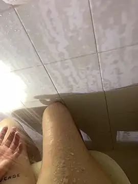 Snapshot of 1Zoey101 chatting on March 6, 9:47 am 1Zoey101 online show from March 6, 9:47 am