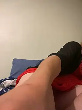 Snapshot of 1Zoey101 chatting on March 9, 11:14 am 1Zoey101 online show from March 9, 11:14 am