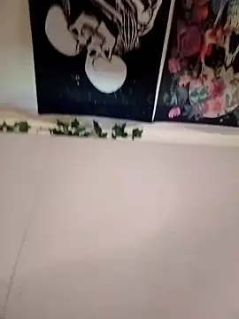 1Zoey101 online show from February 3, 6:51 am