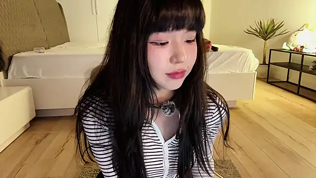 Snapshot of melana_love chatting on January 16, 11:14 am melana love online show from January 16, 11:14 am