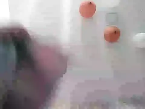 Snapshot of santibiggg chatting on March 5, 2:34 pm santibiggg online show from March 5, 2:34 pm