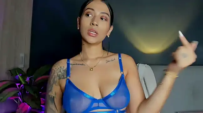 KeyshaRoberts  online show from March 11, 3:16 am