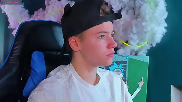 Jean Wilsons online show from March 16, 11:03 am