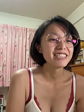 ladypaggy online show from March 20, 3:50 pm