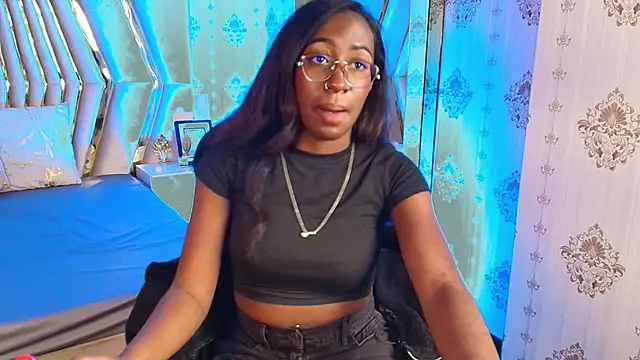 Qeen blackk online show from November 1, 9:39 pm