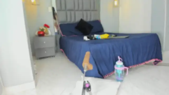 Snapshot of Sienna_miller_27 chatting on October 10, 11:20 am Sienna miller 27 online show from October 10, 11:20 am