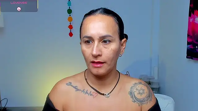 Snapshot of Sara_Charmy chatting on May 9, 10:53 am Sara Charmy online show from May 9, 10:53 am