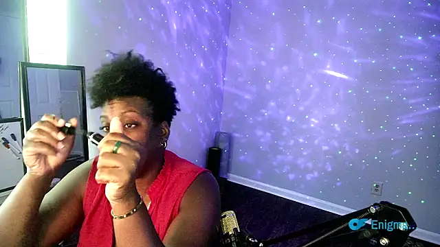 lovelyenigma365 online show from February 18, 6:48 pm