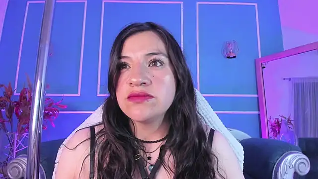 Snapshot of TaraTaylorr chatting on September 30, 2:16 am TaraTaylorr online show from September 30, 2:16 am