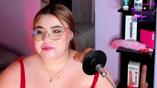 MadissonLee   online show from May 21, 10:17 pm