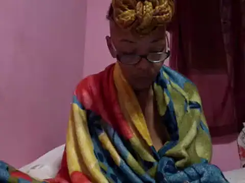 Ladyzee25 online show from January 10, 4:03 am