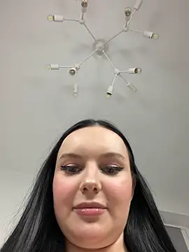 Miss Vic online show from May 14, 8:37 pm
