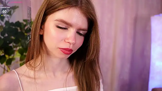 AmityDilley online show from November 7, 4:34 am