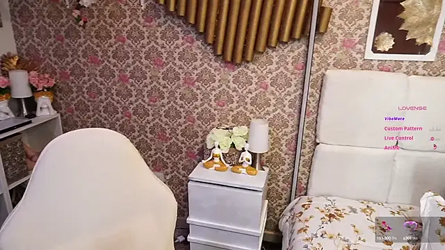 Snapshot of missjudi chatting on September 25, 10:46 pm missjudi online show from September 25, 10:46 pm