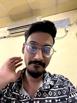 hypersexdriveboi online show from September 10, 8:03 am