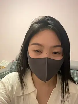 Snapshot of pangtouyubb chatting on March 11, 5:05 am pangtouyubb online show from March 11, 5:05 am