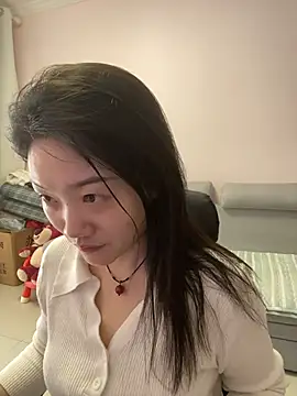 Snapshot of pangtouyubb chatting on March 24, 5:01 am pangtouyubb online show from March 24, 5:01 am