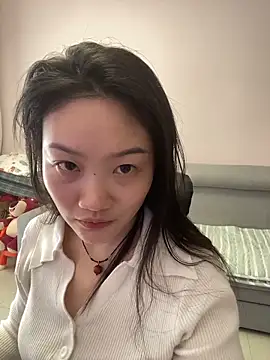 Snapshot of pangtouyubb chatting on March 25, 4:40 am pangtouyubb online show from March 25, 4:40 am