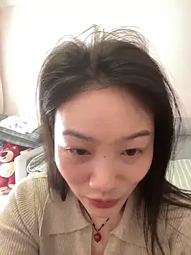 Snapshot of pangtouyubb chatting on April 1, 4:46 am pangtouyubb online show from April 1, 4:46 am