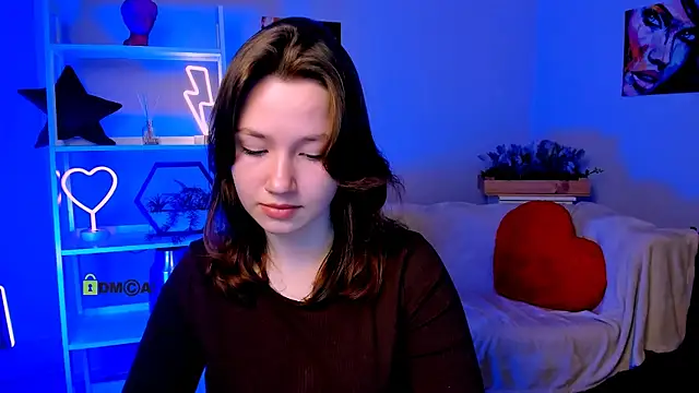 Snapshot of helli_belli chatting on March 15, 8:21 pm helli belli online show from March 15, 8:21 pm