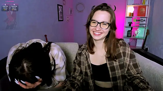 helli belli online show from December 22, 2:08 am