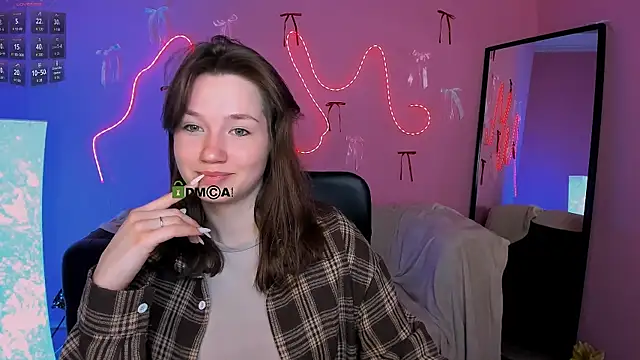 helli belli online show from March 13, 8:15 pm