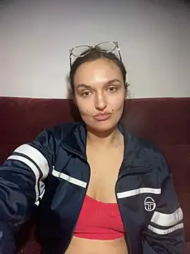 Snapshot of SpicyPalmera chatting on March 11, 9:15 pm SpicyPalmera online show from March 11, 9:15 pm